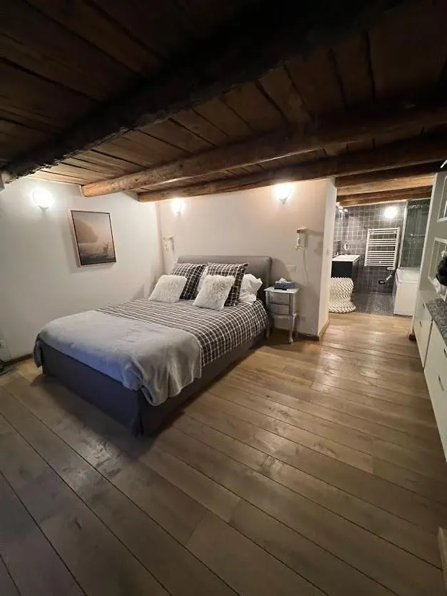 Chalet Spacieux Et Authentique 12 Personnes ألو