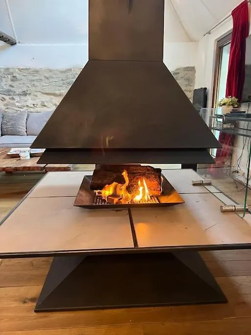 Chalet Spacieux Et Authentique 12 Personnes ألو