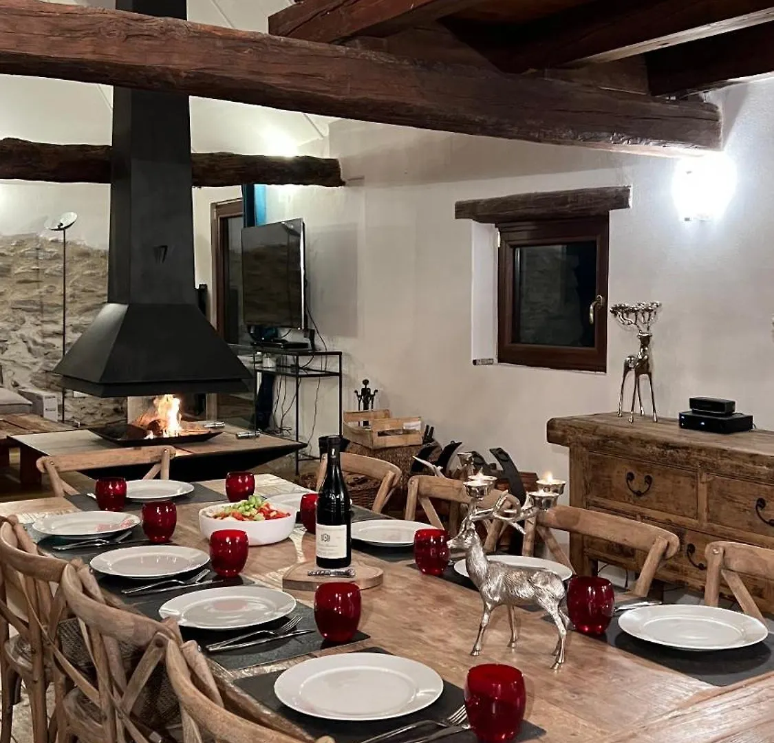 Chalet Spacieux Et Authentique 12 Personnes Allos