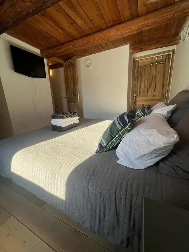 Chalet Spacieux Et Authentique 12 Personnes Allos