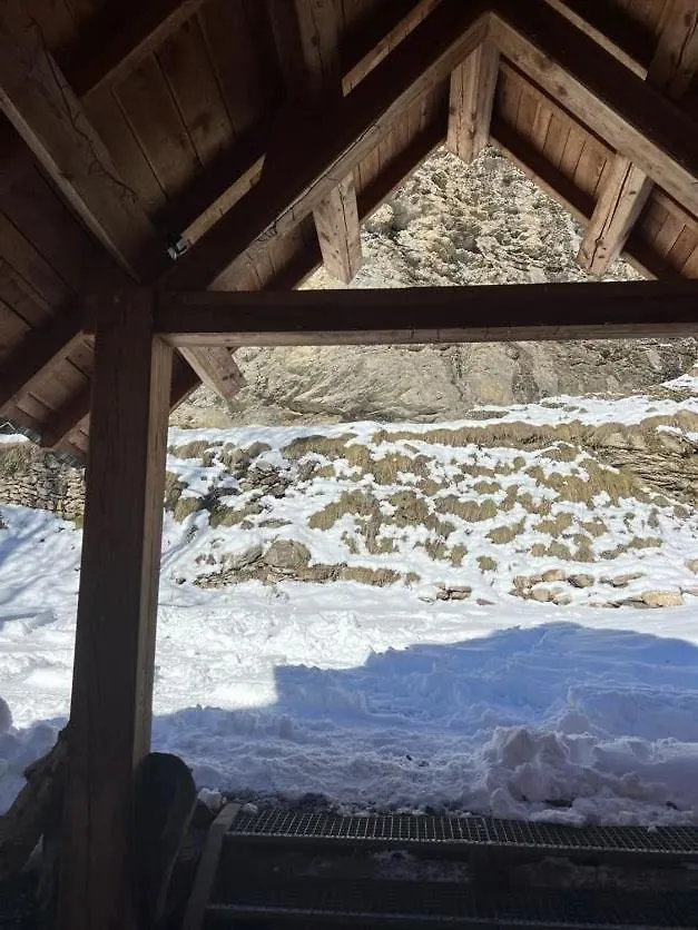 Chalet Spacieux Et Authentique 12 Personnes Allos