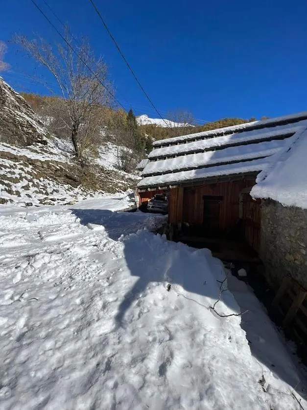 Chalet Spacieux Et Authentique 12 Personnes Allos France