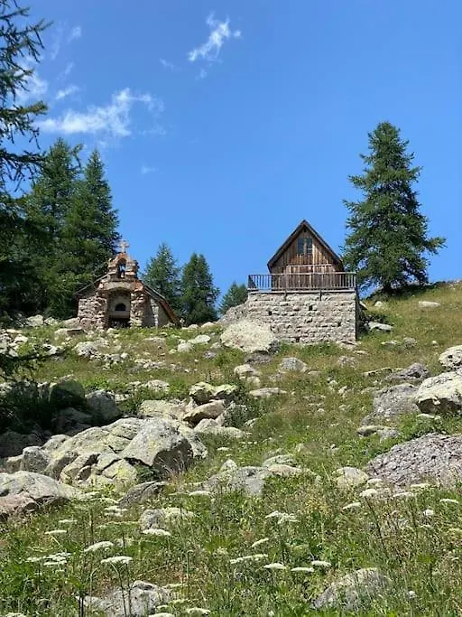 Chalet Spacieux Et Authentique 12 Personnes Allos